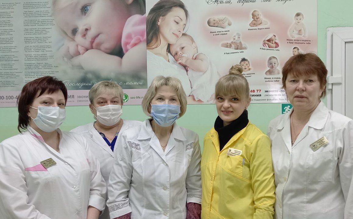 Центр «Моя семья» разместил в женской консультации КОГБУЗ «Котельничская центральная районная больница» 6 стендов в защиту жизни до рождения!