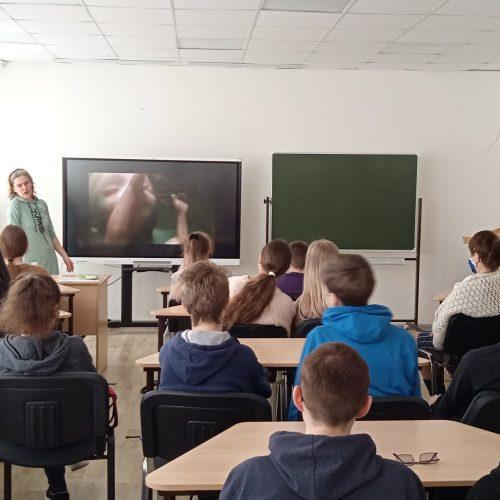 В марте 2022 года психолог нашего Центра Мария Мохова провела 22 лекции в 11 учебных заведениях Кирова и Кировской области