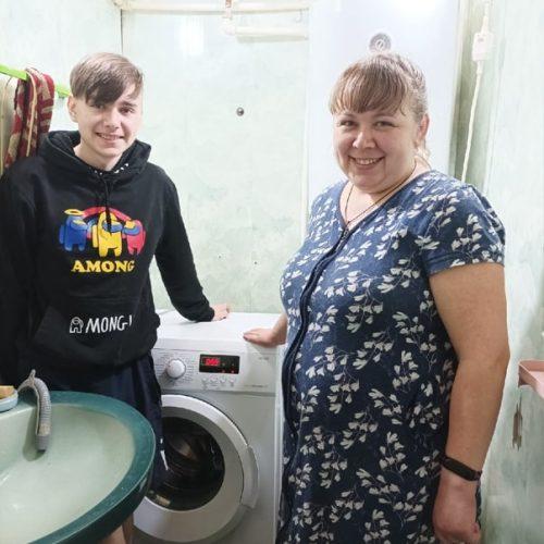 Помогли купить новую стиральную машину одинокой маме