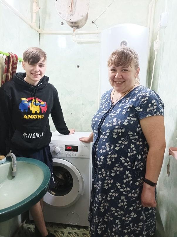 Помогли купить новую стиральную машину одинокой маме