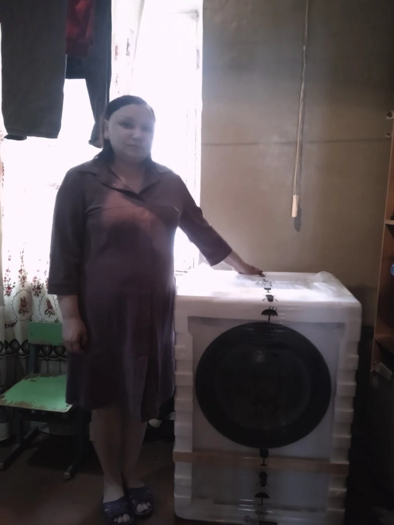 Помогли стиральной машиной подопечной одинокой мамочке