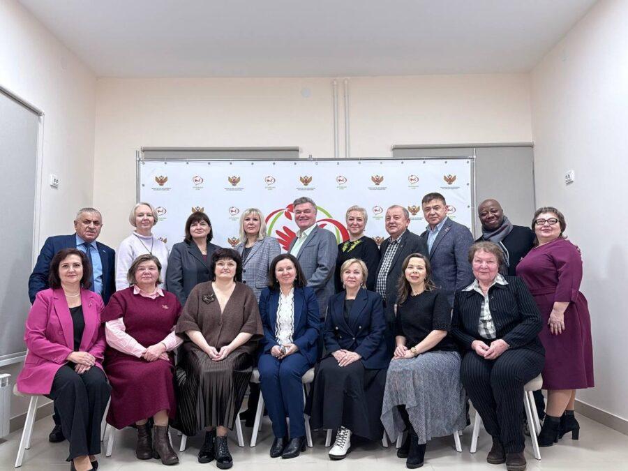 Устюжанина Ольга приняла участие в выездном совместном заседании двух комиссий Общественной палаты Кировской области