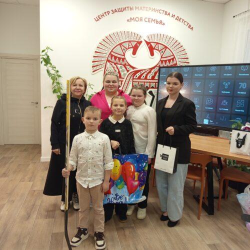 Благодарим компанию Натуральная косметика Мико за прекрасные Новогодние подарки для наших семей с детьми