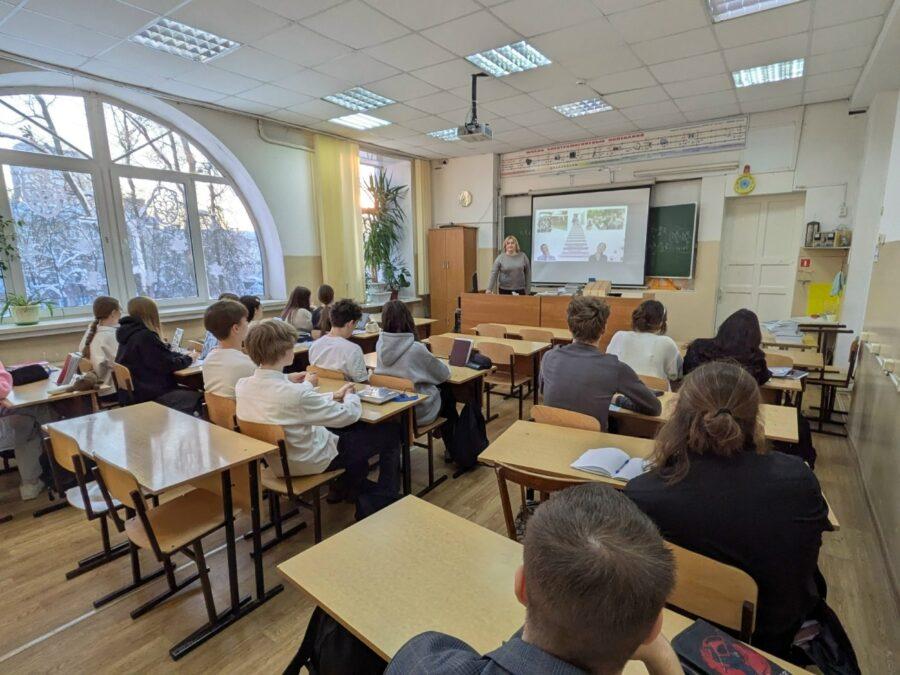 В январе 2026 наши лекторы провели в школах 101 лекцию и их посетили 1327 слушателей
